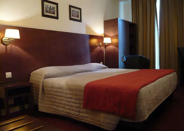 Rivoli Otel 3*