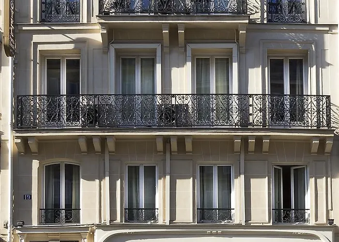 Rivoli 3*