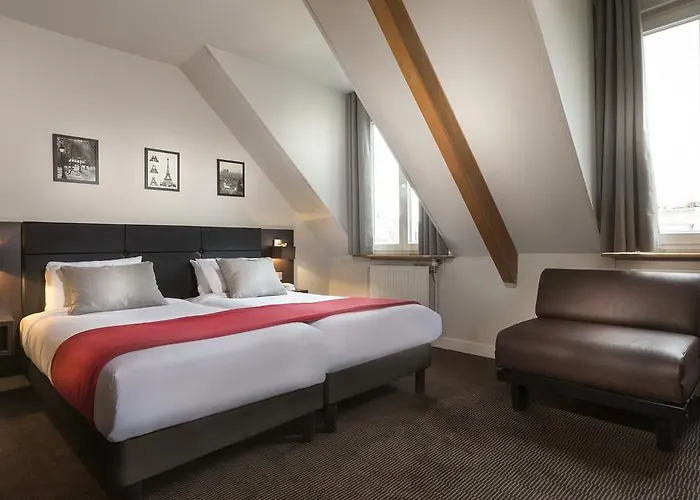 Otel Rivoli 3*