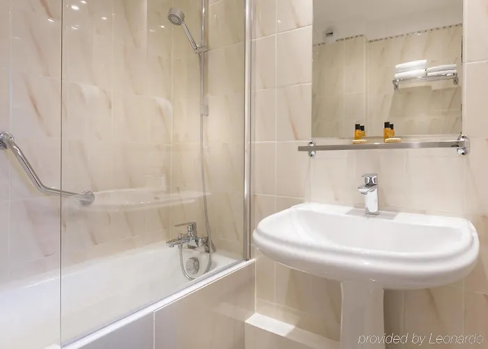 Rivoli Otel 3*