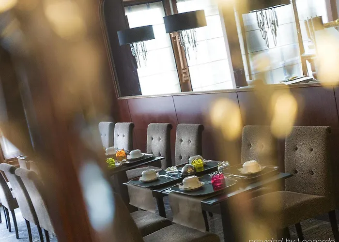 Otel Rivoli 3*