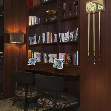 Hotel Rivoli 3*