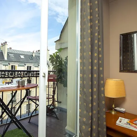 Rivoli Hotel 3*