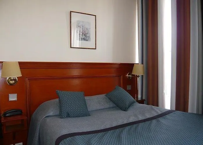 Hotel Rivoli 3*