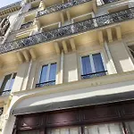 Rivoli Hotel