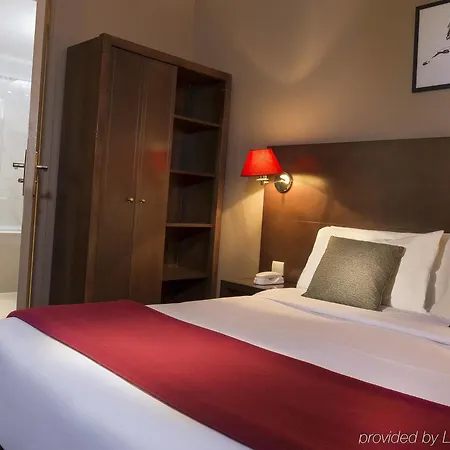 Отель Rivoli 3*