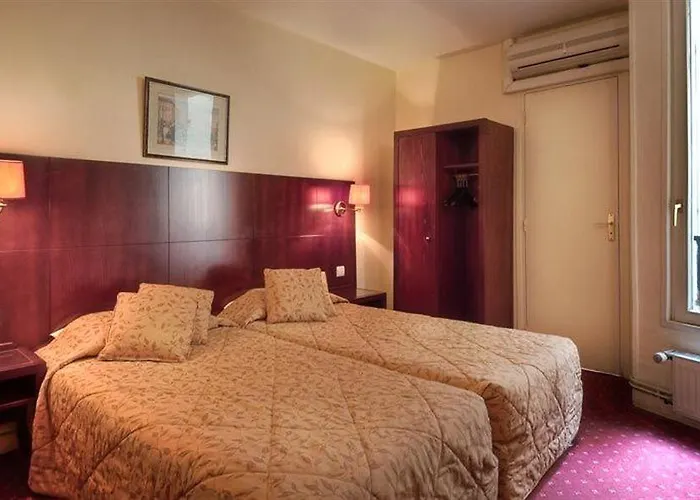 Rivoli 3* פריז